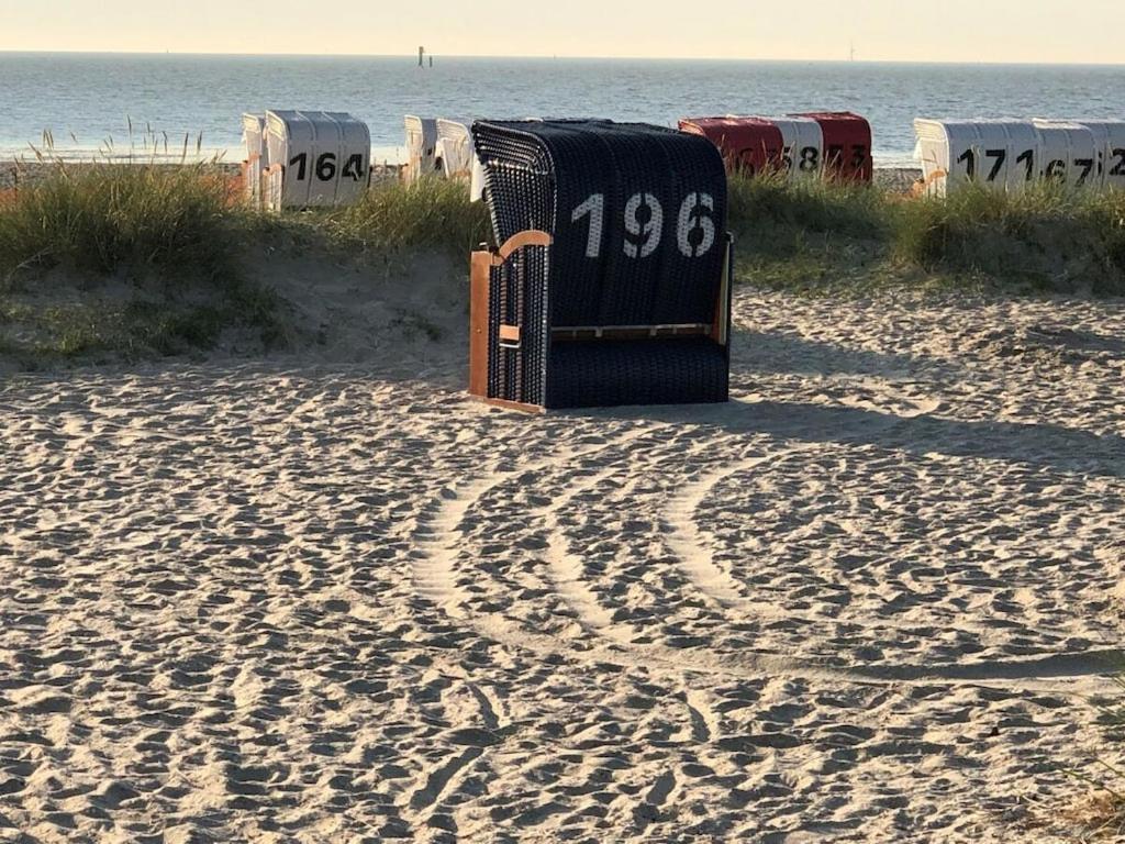 Ferien Im Wangerland Ferienwohnung Leuchtturm Minsen Schillig Hund Pool Sauna Norderaltendeich Exterior foto